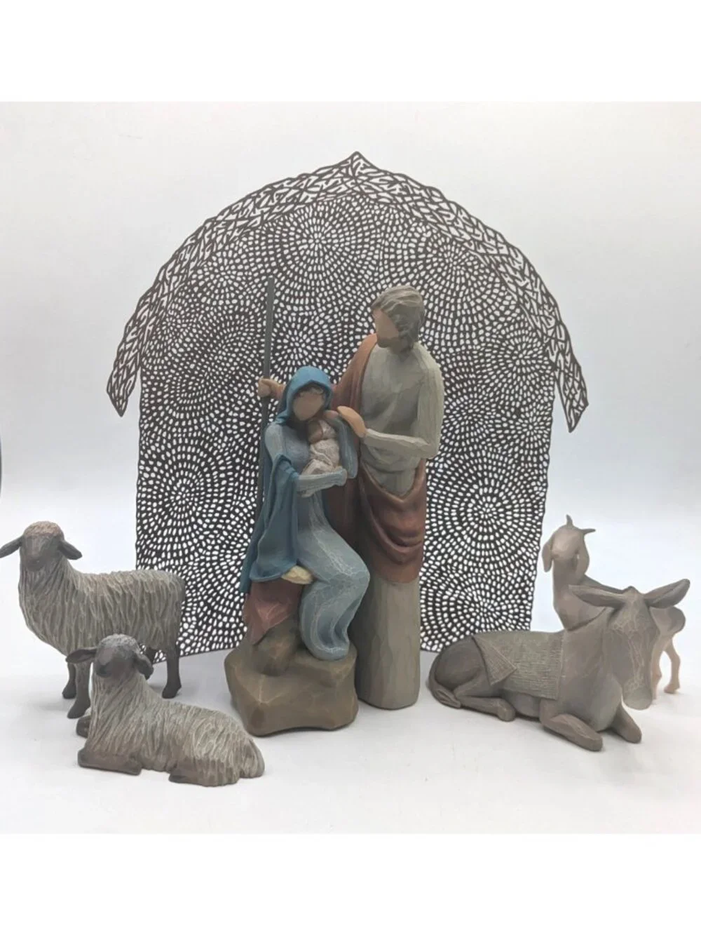 Wllow Tree Christmas Nativity Creche Sheltering Animals for the Holy Family 6 Pc
